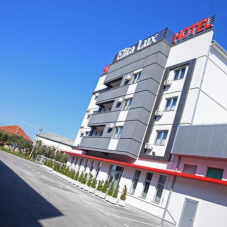 Garni Uni Elita Lux Hotel Ni Eksteriør bilde