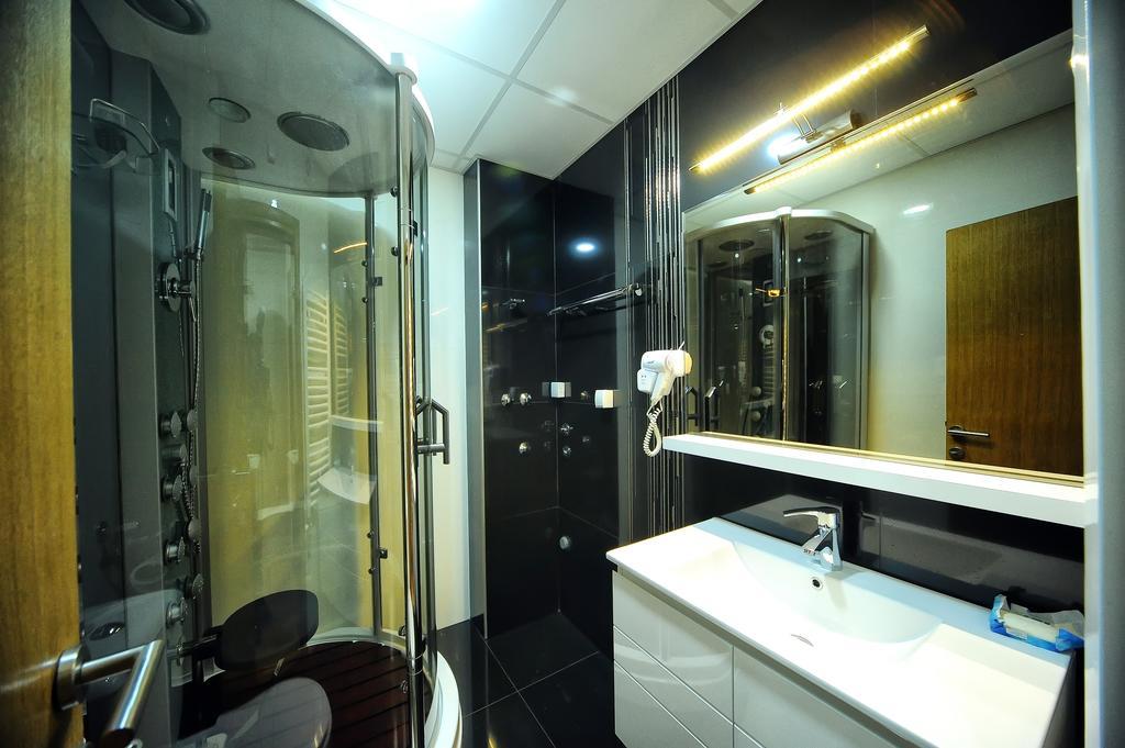 Garni Uni Elita Lux Hotel Ni Rom bilde